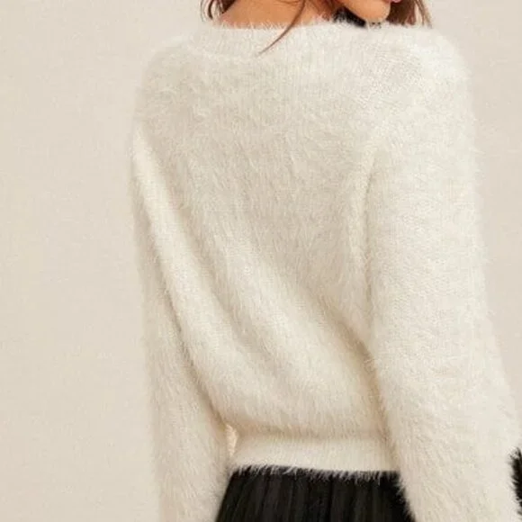 Cream Eyelash Yarn Button Down Crop Cardigan NWT - Picture 2 of 4